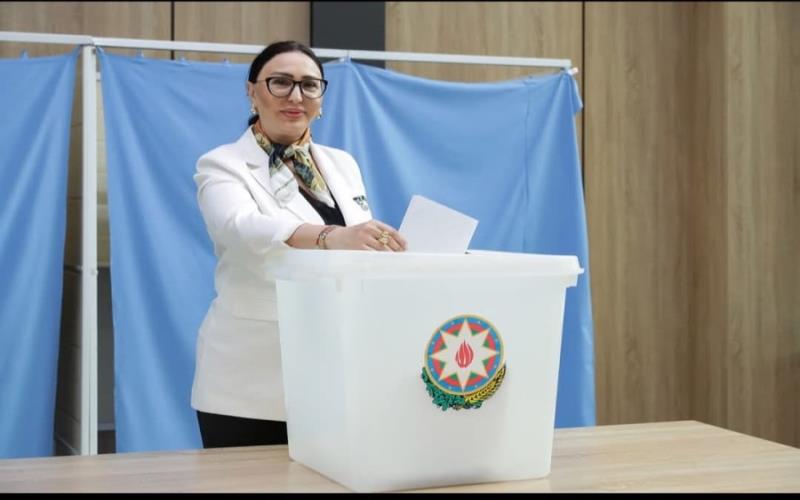 /Zülfiyyə Nuriyeva İctimai Şuradakı hədəflərini açıqladı - MÜSAHİBƏ
