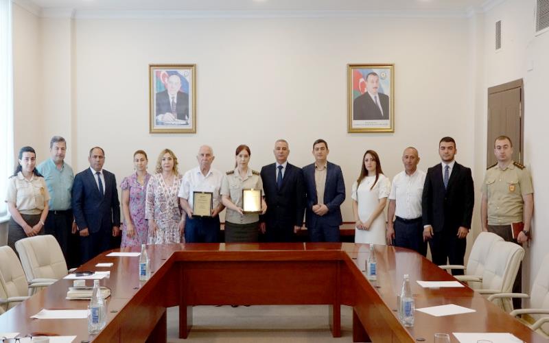 Fövqəladə Hallar Nazirliyi və Nazirlik yanında İctimai Şura təltif edilib - FOTOLAR