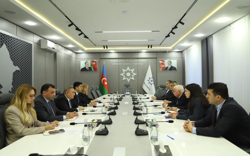 /PA nümayəndəsi ANAMA yanında İctimai Şuranın üzvləri ilə görüşüb - FOTOLAR